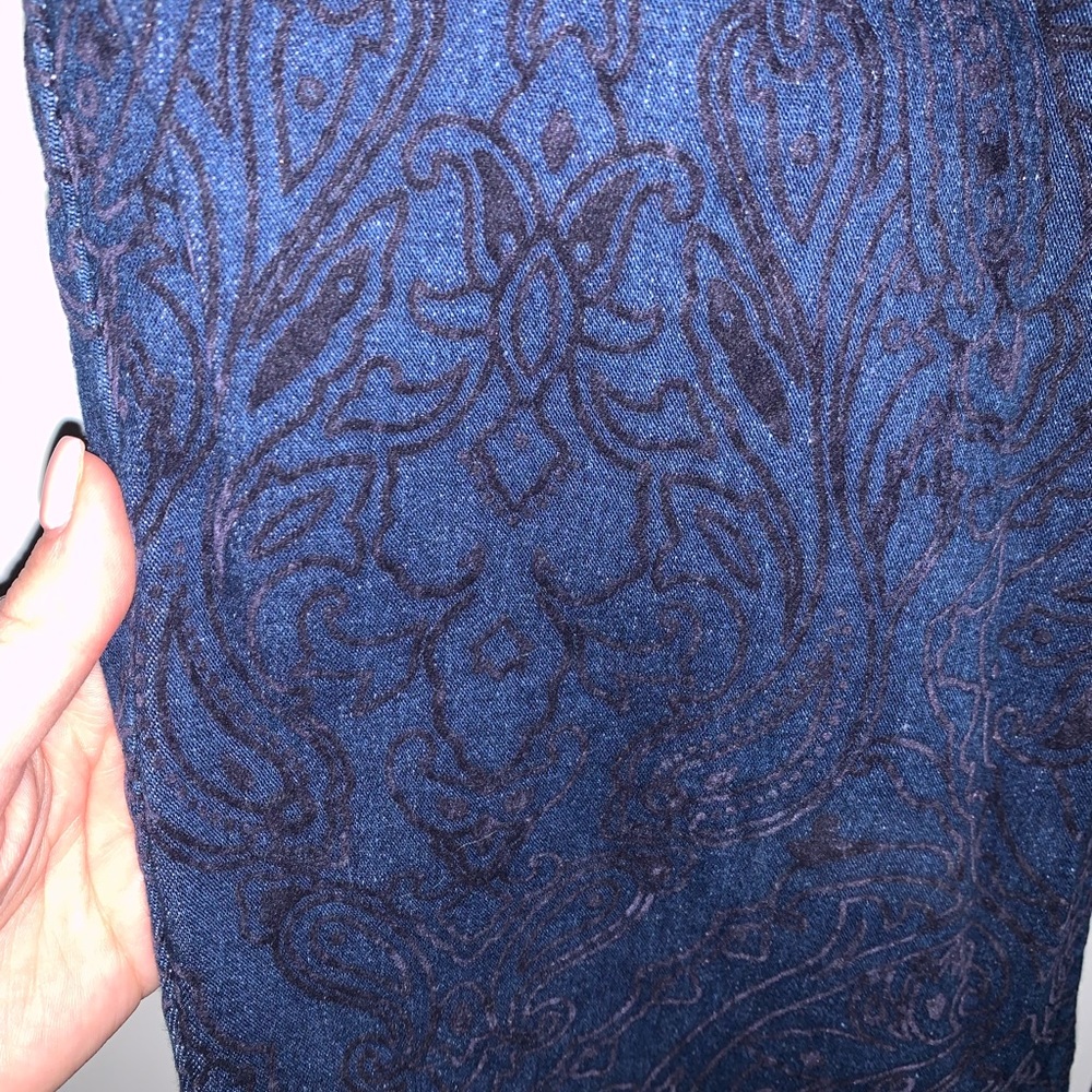 Jeans - Picture 3 of 3